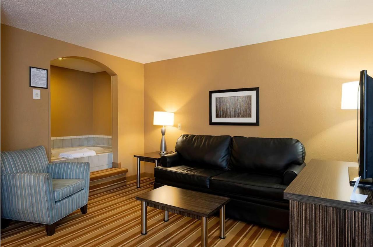 Blaine Town Inn & Suites Екстериор снимка