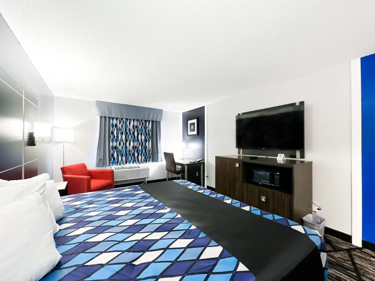 Blaine Town Inn & Suites Екстериор снимка