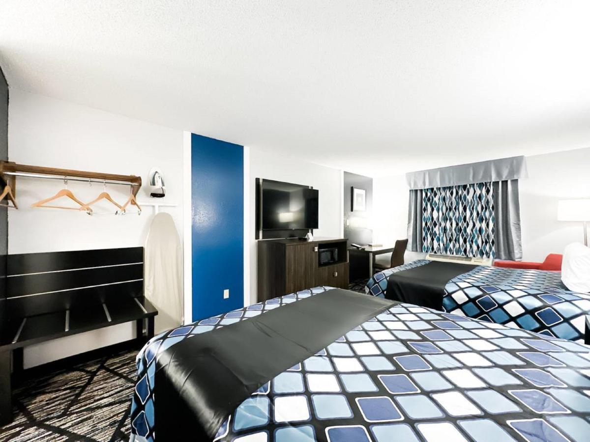 Blaine Town Inn & Suites Екстериор снимка