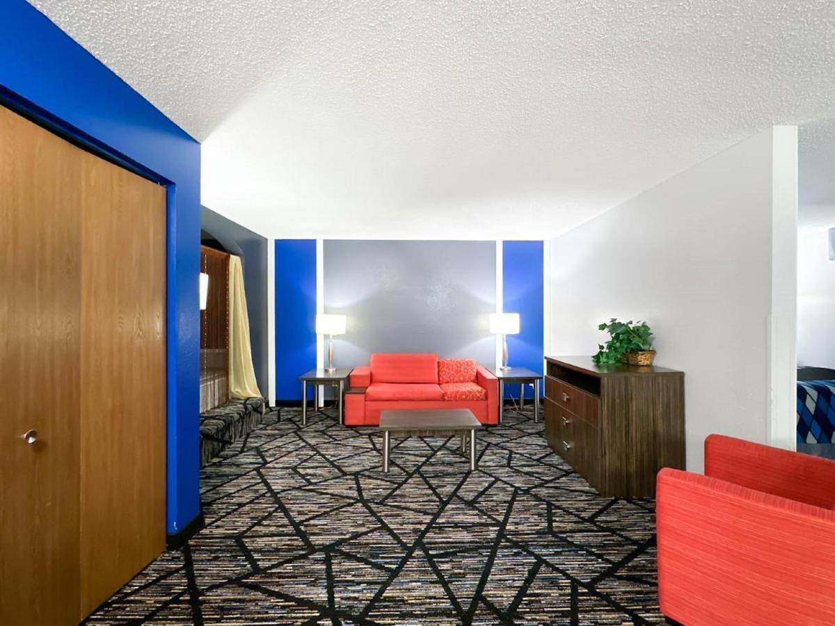 Blaine Town Inn & Suites Екстериор снимка